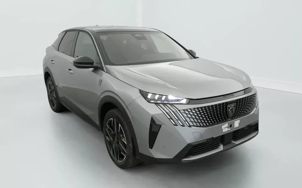Peugeot 3008 Hybrid 145 e-DCS6 GT Zéro km immatriculé
