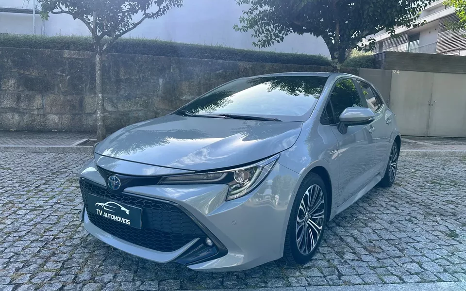 Toyota Corolla 1.8 Hybrid Square Collection