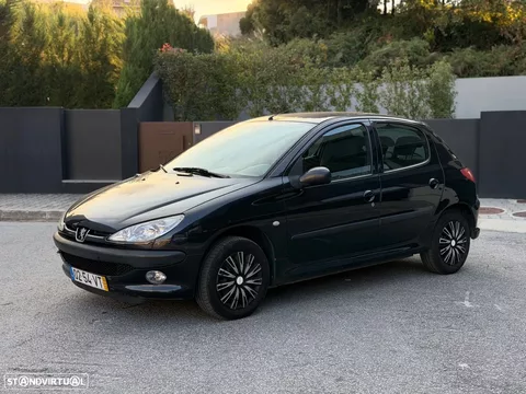 Peugeot 206 1.1 XT