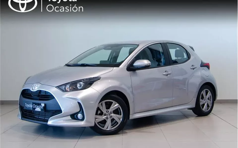 TOYOTA Yaris Yaris 120H 1.5 Active Plus