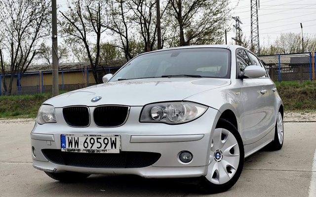 BMW SERIA 1 2005