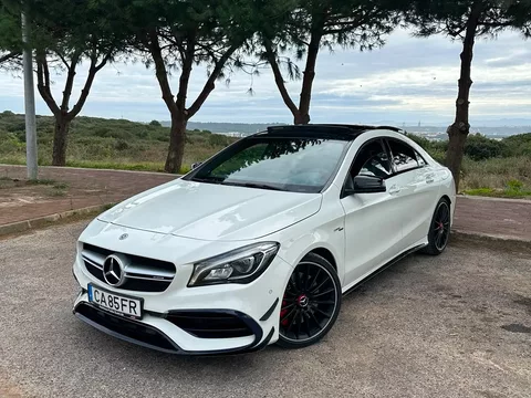 Mercedes-Benz CLA 45 AMG 4Matic Speedshift 7G-DCT