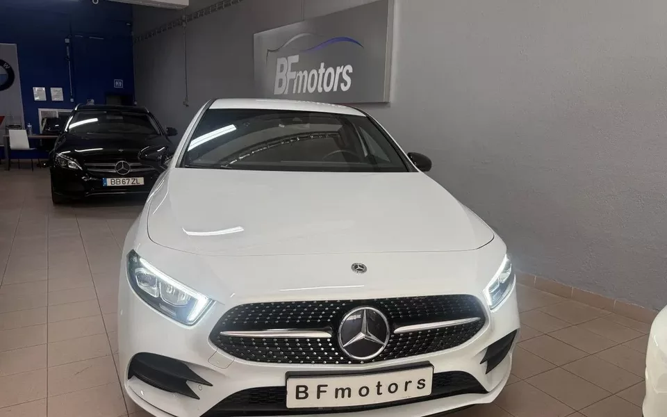 Mercedes-Benz A 250 e 8G-DCT AMG Line