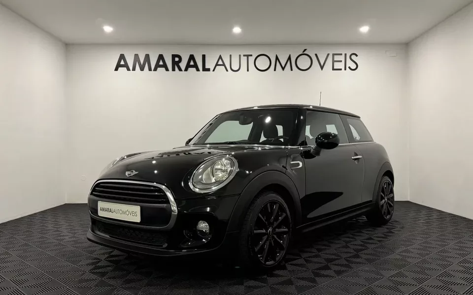 MINI 3 Portas One