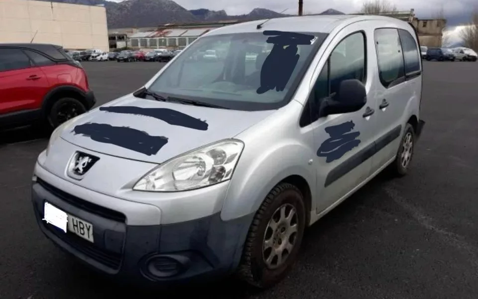 PEUGEOT Partner Partner Tepee 1.6HDI Outdoor 92