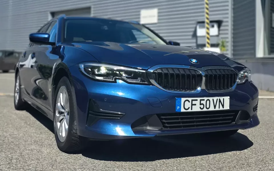BMW 330
