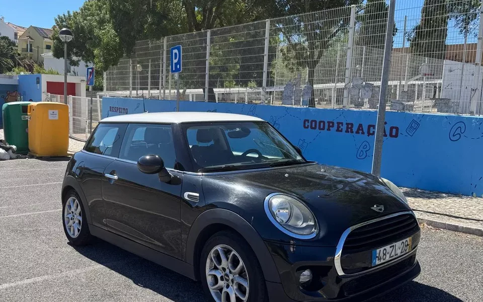 MINI Coupé