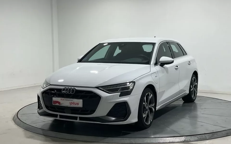 AUDI A3 A3 1.5 40 TFSI E S TRONIC S LINE SPORTBACK 204 5P
