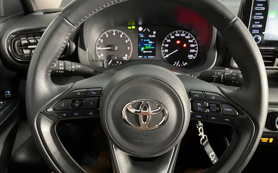 Toyota Yaris 1.0 VVT-i Comfort Plus