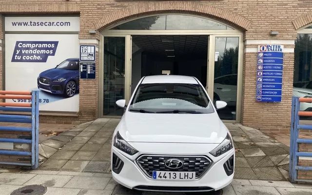 HYUNDAI Ioniq Ioniq PHEV 1.6 GDI Tecno - 17900€ en Ojigares