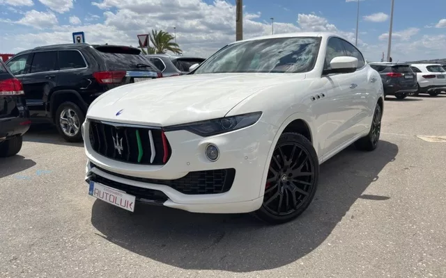 MASERATI Levante MASERATI Levante Todoterreno Automático de 5 Puertas