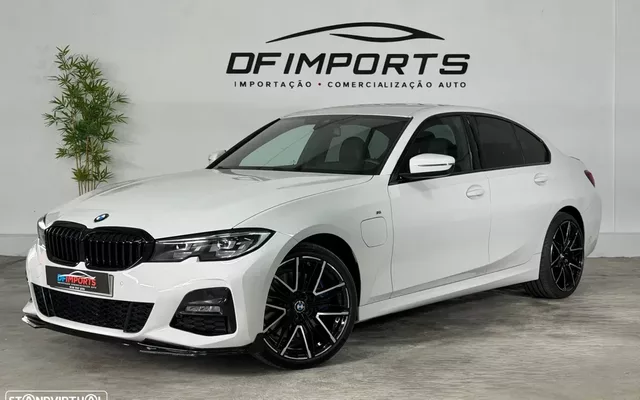 BMW 330 e Pack M Auto