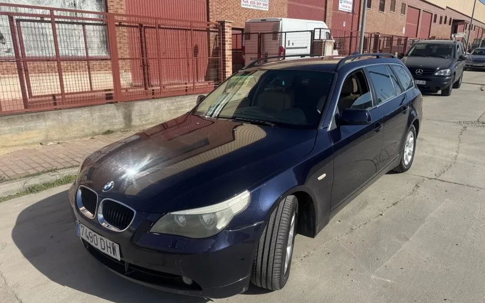 BMW Serie 5 525d Touring
