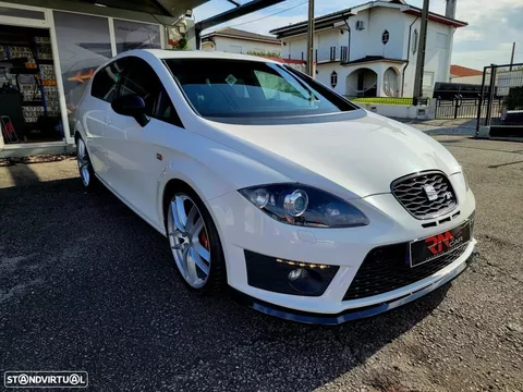 SEAT Leon 2.0 T FSI Cupra R