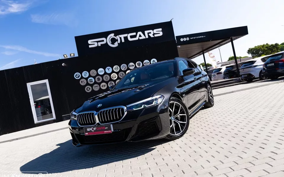 BMW 530 e Pack Desportivo M