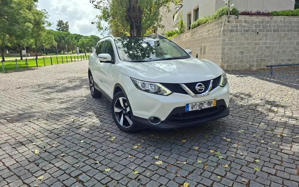 Nissan Qashqai 1.5 dCi N-Connecta 18 RS+PS
