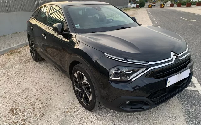 Citroën C4 X