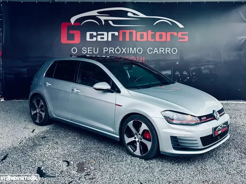 VW Golf GTI Performance BlueMotion DSG