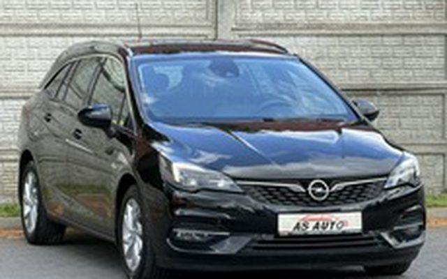 Opel Astra K 1.2dm³ 110KM