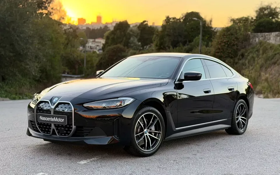 BMW i4 eDrive35