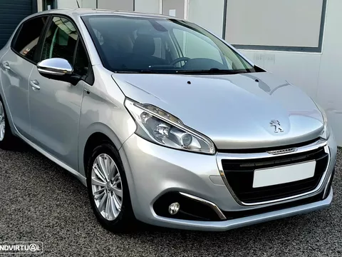 Peugeot 208 1.2 PureTech Style