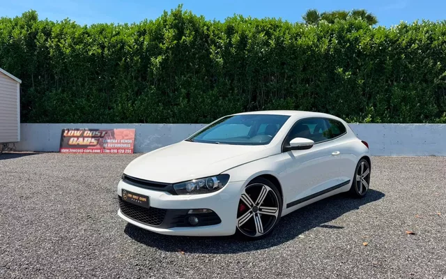 VW Scirocco 2.0 TDI Sport DSG