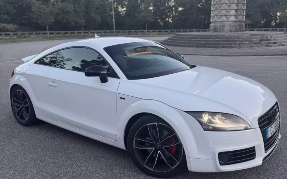 Audi TT Coupé