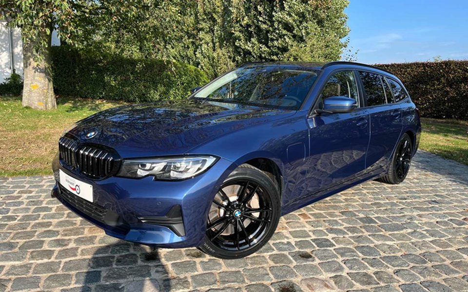 BMW 330 eA Touring PHEV/1eignr/Carplay/Led/Camera/Leder/Cruise/Clima...