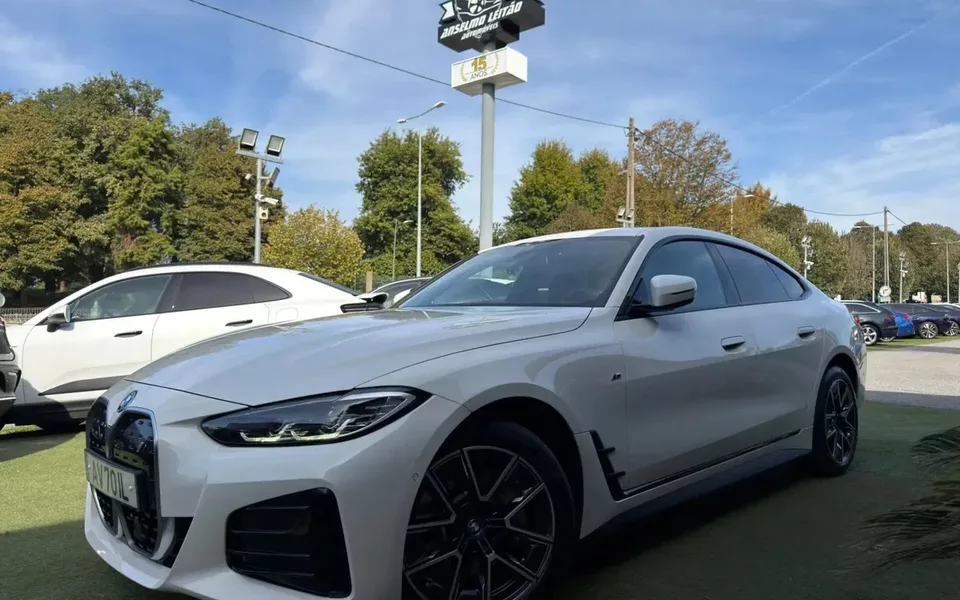 BMW i4 eDrive40 Pack Desportivo M