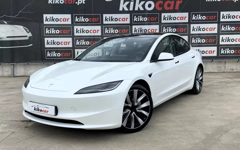 Tesla Model 3 Long Range Tração Integral