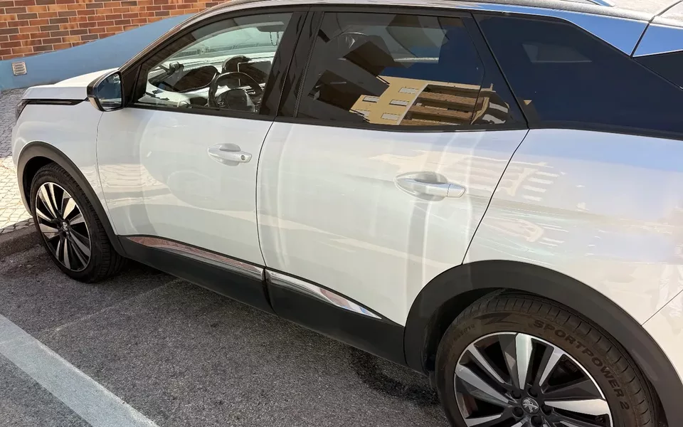 Peugeot 3008 PureTech 130 Stop & Start GPF EAT8 GT