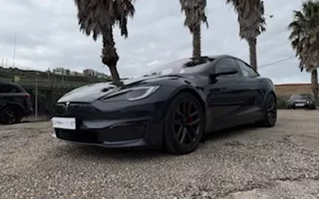 Tesla Model S Plaid AWD