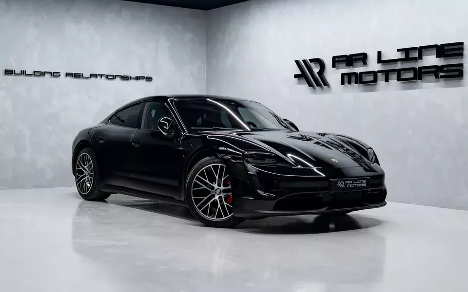 Porsche Taycan 4S Bateria Performance Plus