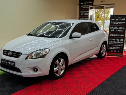 Kia Ceed S Coupé 1.4 CVVT EX ISG