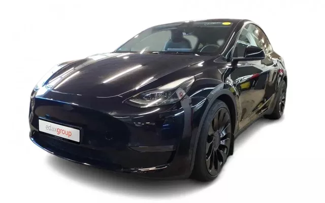 Tesla Model Y Performance Dual Motor AWD