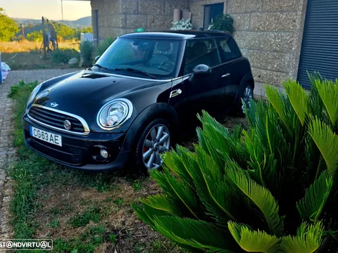 MINI 3 Portas Cooper D