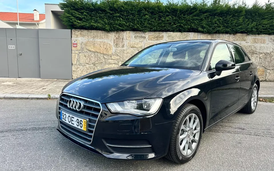 Audi A3 Sportback 1.6 TDI Attraction S tronic