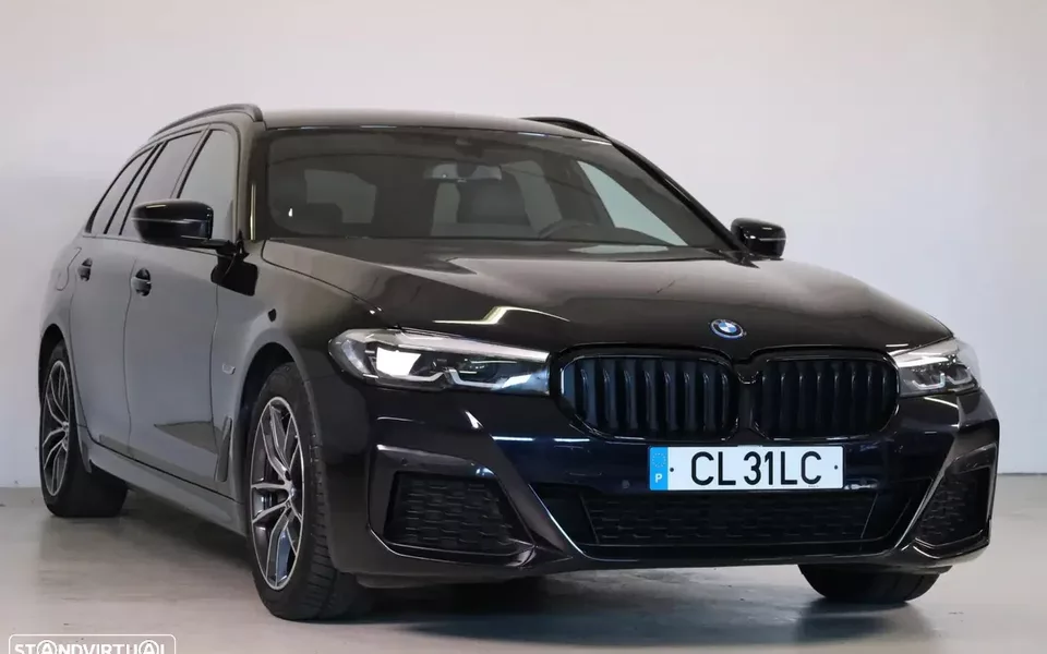 BMW 530 e Pack Desportivo M