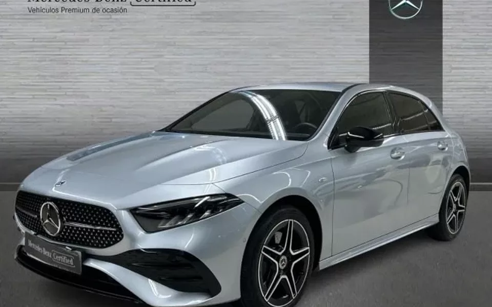 MERCEDES-BENZ Clase A CLASE A 250 e Compacto con tecnología híbrida EQ