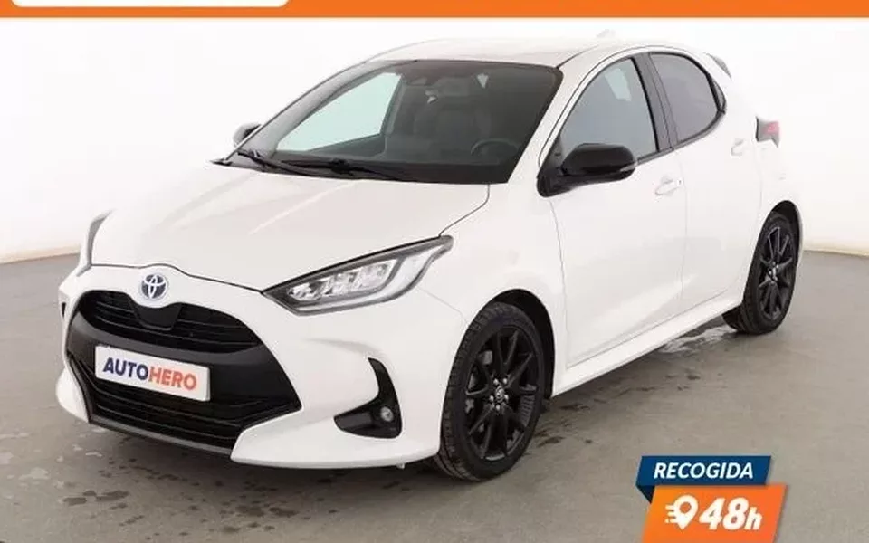 TOYOTA Yaris 1.5 Hybrid Style