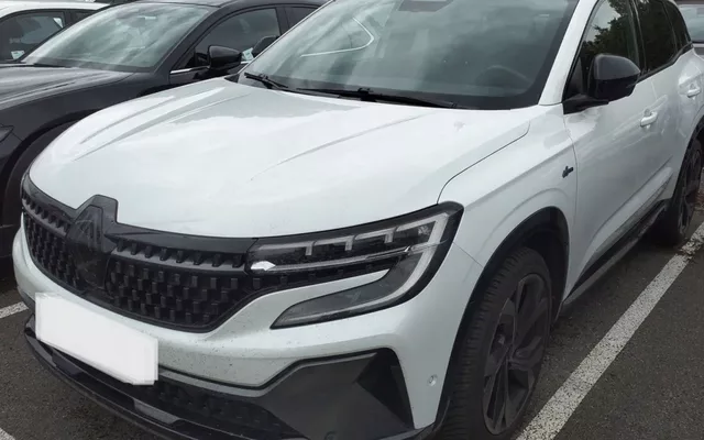 Renault Austral 1.2 Full Hybrid E-Tech Esprit Alpine