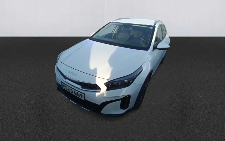 KIA XCeed KIA XCEED 1.6 MHEV Tech 100kW (136CV) DCT - 18690€ en Burgos
