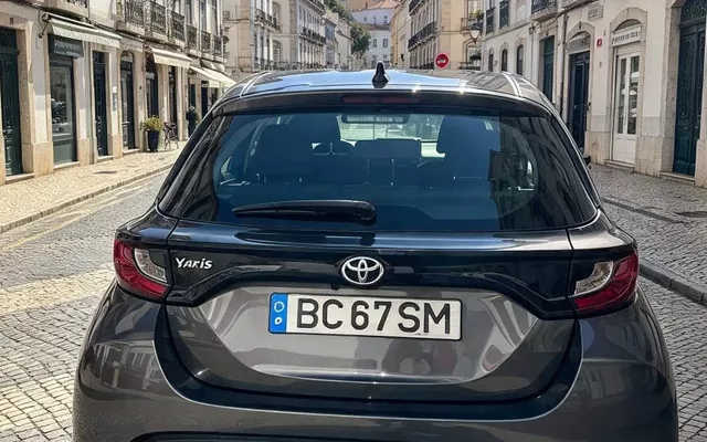 Toyota Yaris 1.0 VVT-i Comfort Plus