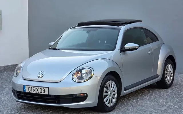 VW New Beetle 1.6 TDI DPF Blue Motion Technologie Exclusive Design