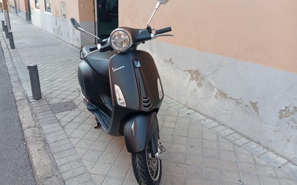 VESPA PRIMAVERA 125 S
