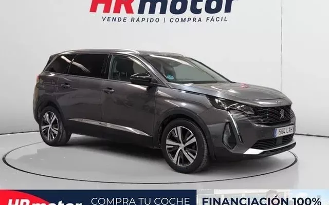PEUGEOT 5008 Allure