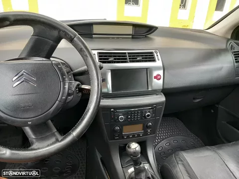 Citroën C4
