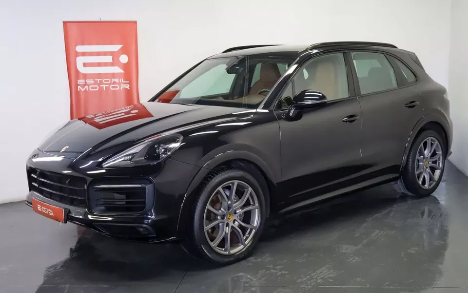 Porsche Cayenne Dakar 84