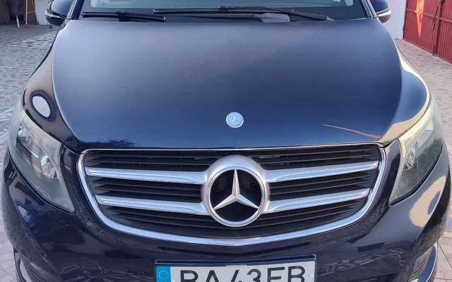 Mercedes-Benz V 220 d Longo Avantgarde Aut.