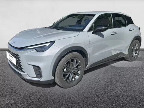 LEXUS LBX 2WD Elegant